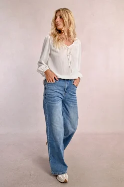 Jeans large à la taille haute