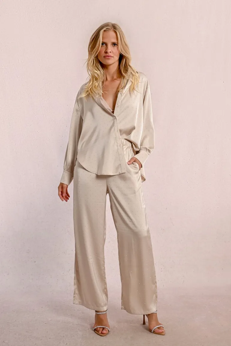 Pantalon satiné à strass