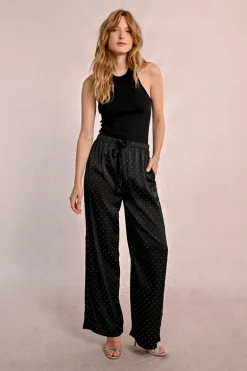 Pantalon satiné à strass