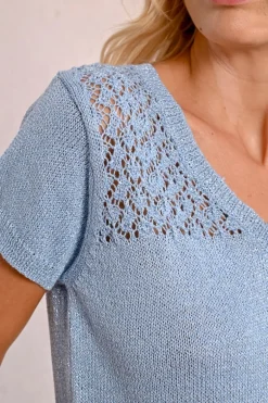 Pull en maille col V, manches courtes