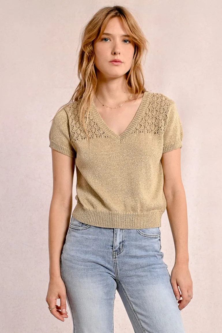 Pull en maille col V, manches courtes
