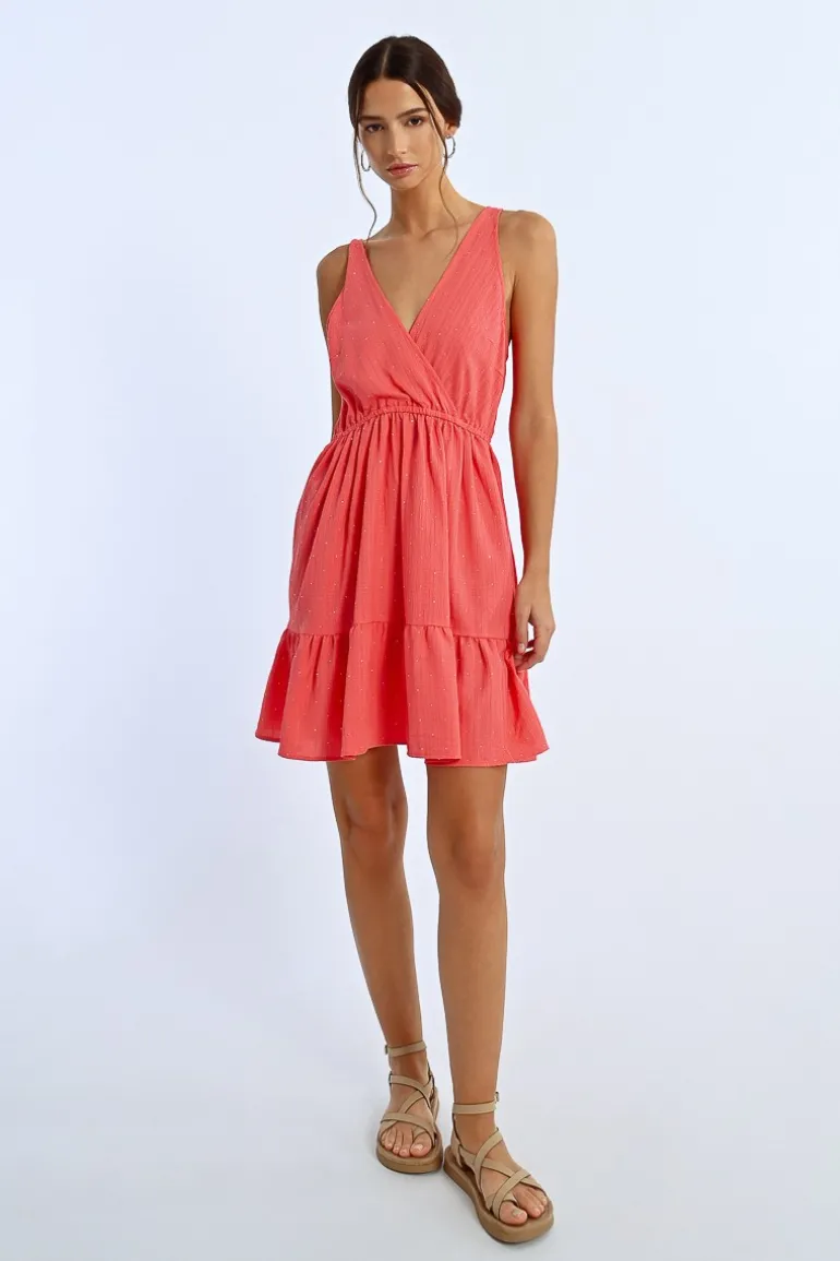 Robe courte parsemée de strass