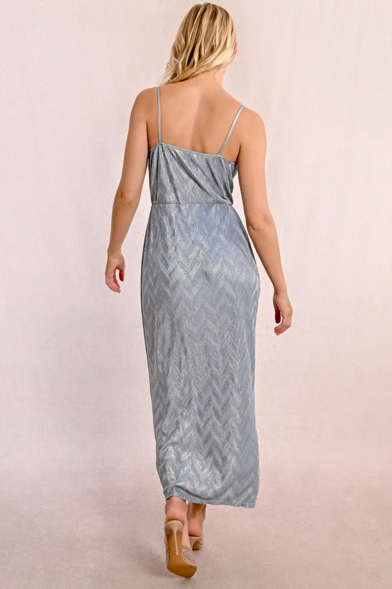 Robe fendue