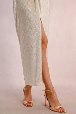 Robe fendue