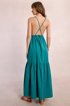 Robe longue croisée dans le dos