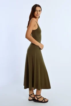 Robe longue évasée