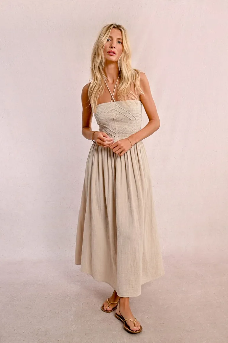 Robe type bustier à smock