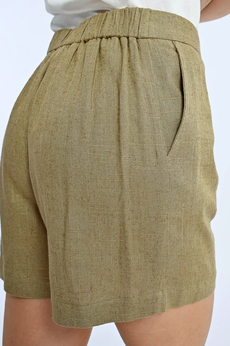 Short en lin, taille haute