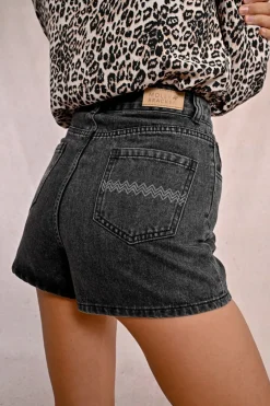 Short large en jean
