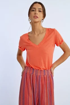 T-shirt semi-transparent