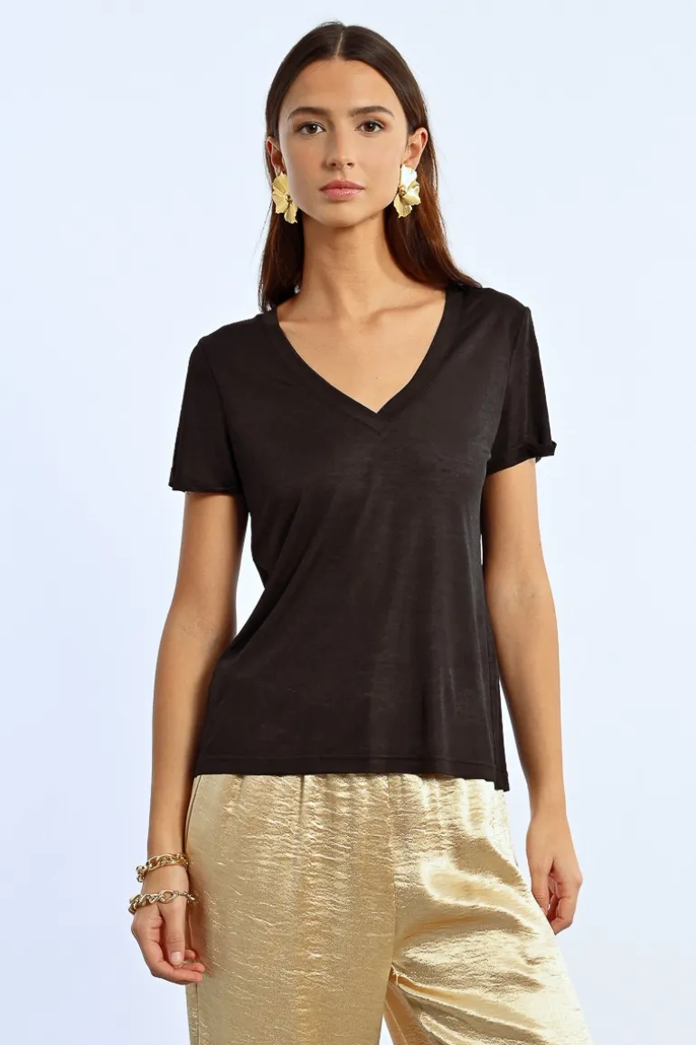 T-shirt semi-transparent